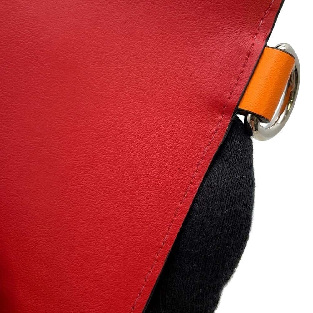 Burberry accessory logo case leather pouch - Picture 6 of 8